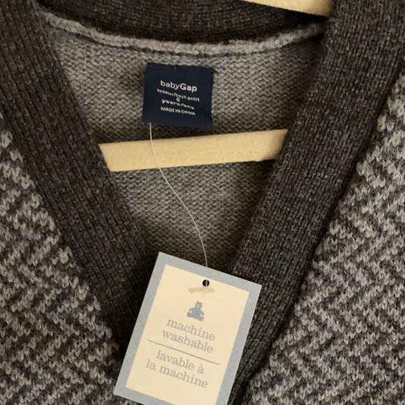 New Without Tag Cotton Wool Vintage Style Sophisticated Boys Gap Gray Vest 4T 5T - Picture 2 of 4